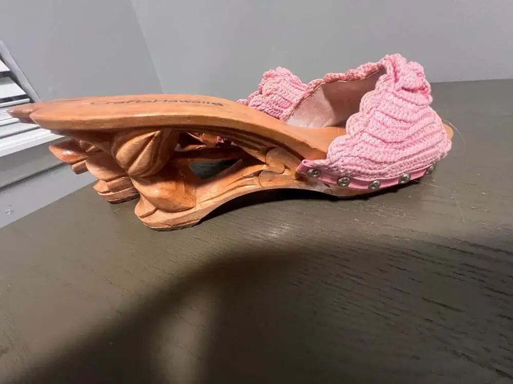 CraftsHawaii hand carved